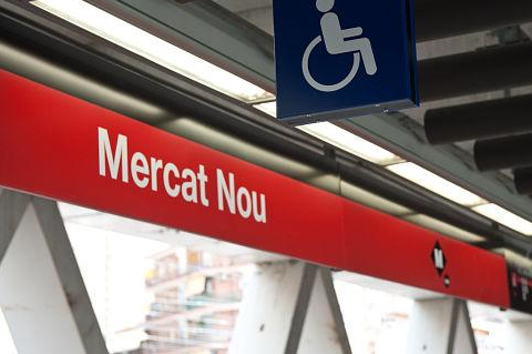 El nom de l'estació de Mercat Nou fa referència al mercat de Sants / Foto: TMB
