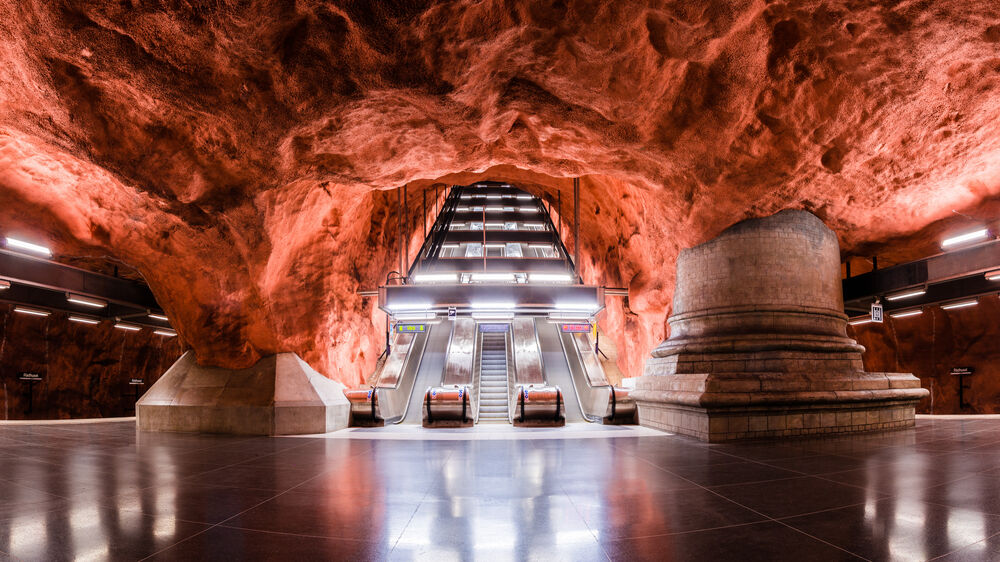 El rocós interior de Rådhuset sorpén al viatger per la seva arquitectura orgànica / Foto: ElMundo.es