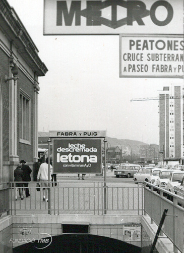 L'accés de Fabra i Puig (escrit amb 'y'), l'any 1973 / Foto: Arxiu TMB