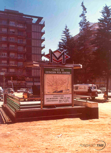 L'estació Plaça del Centre de la L3 portava el nom Plaza del Centro quan es va inagurar / Foto: Arxiu TMB