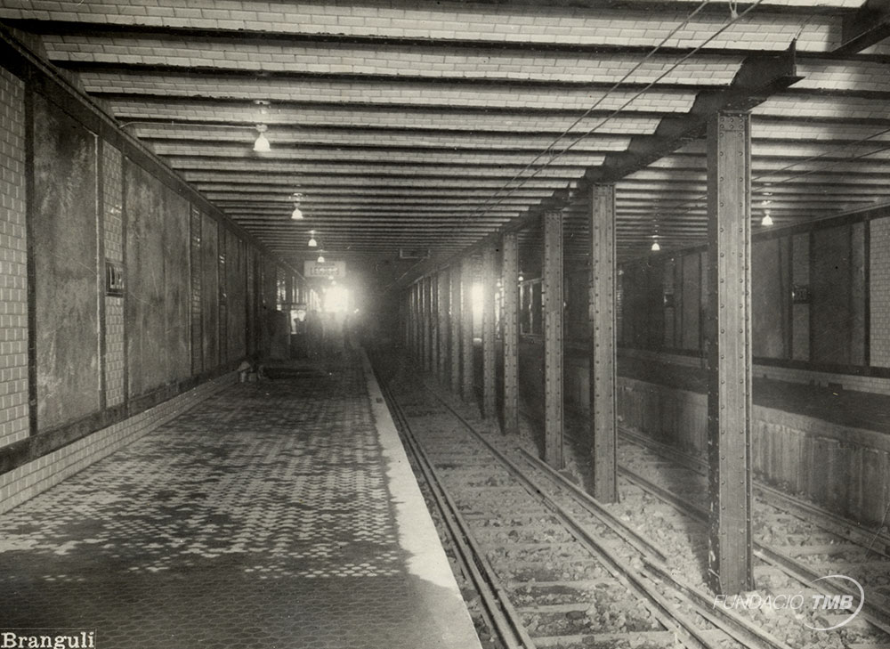 L'andana de Liceu com es va inaugurar l'any 1925 / Foto Brangulí (Arxiu Fundació TMB) L'andana de Liceu com es va inaugurar l'any 1925 / Foto Brangulí (Arxiu Fundació TMB)