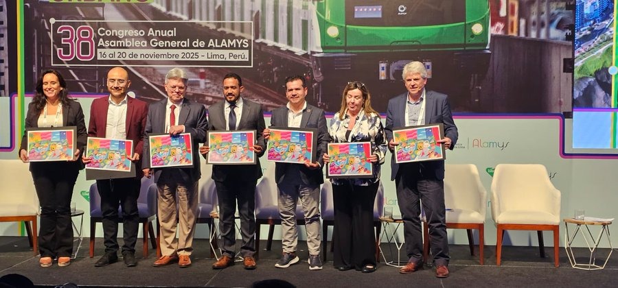 TMB present a l'assamblea general d'ALAMYS celebrada a Lima. /Foto: TMB
