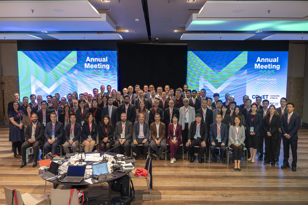 Els membres del COMET a la trobada internacional que s'ha fet a Barcelona / Foto: Miquel Ángel Cuartero (TMB)
