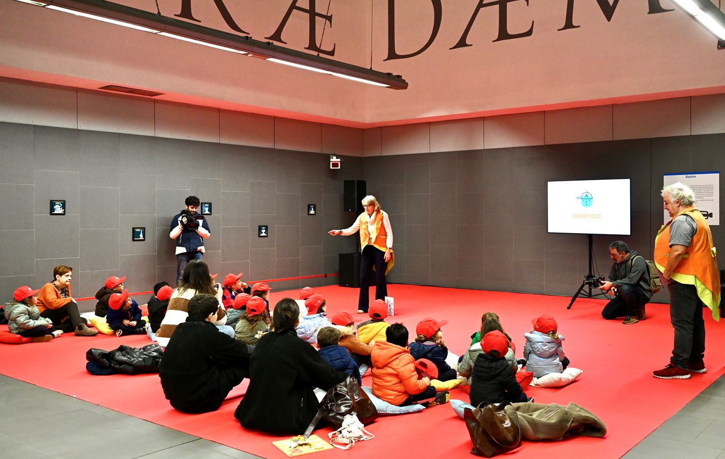 Conta-contes a Badalona Pompeu Fabra / Foto: Miguel Ángel Cuartero