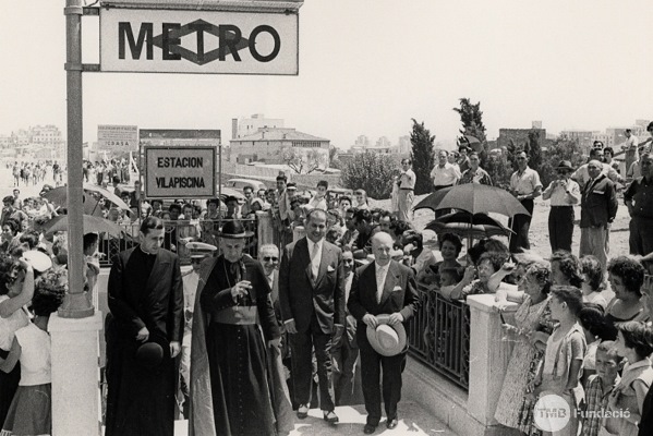 Inauguració de la línia II amb l'alcalde i l'arquebisbe de Barcelona, José María Porcioles i Gregorio Modrego / Foto: Arxiu TMB