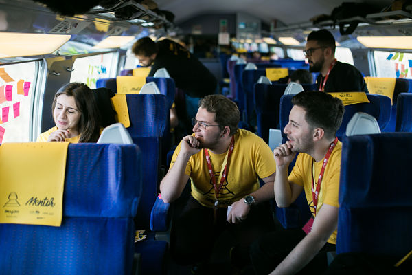 Els participants de l'Imagine Express 2019 a bord del tren Barcelona - París / Foto: Flickr Imagine Express 
