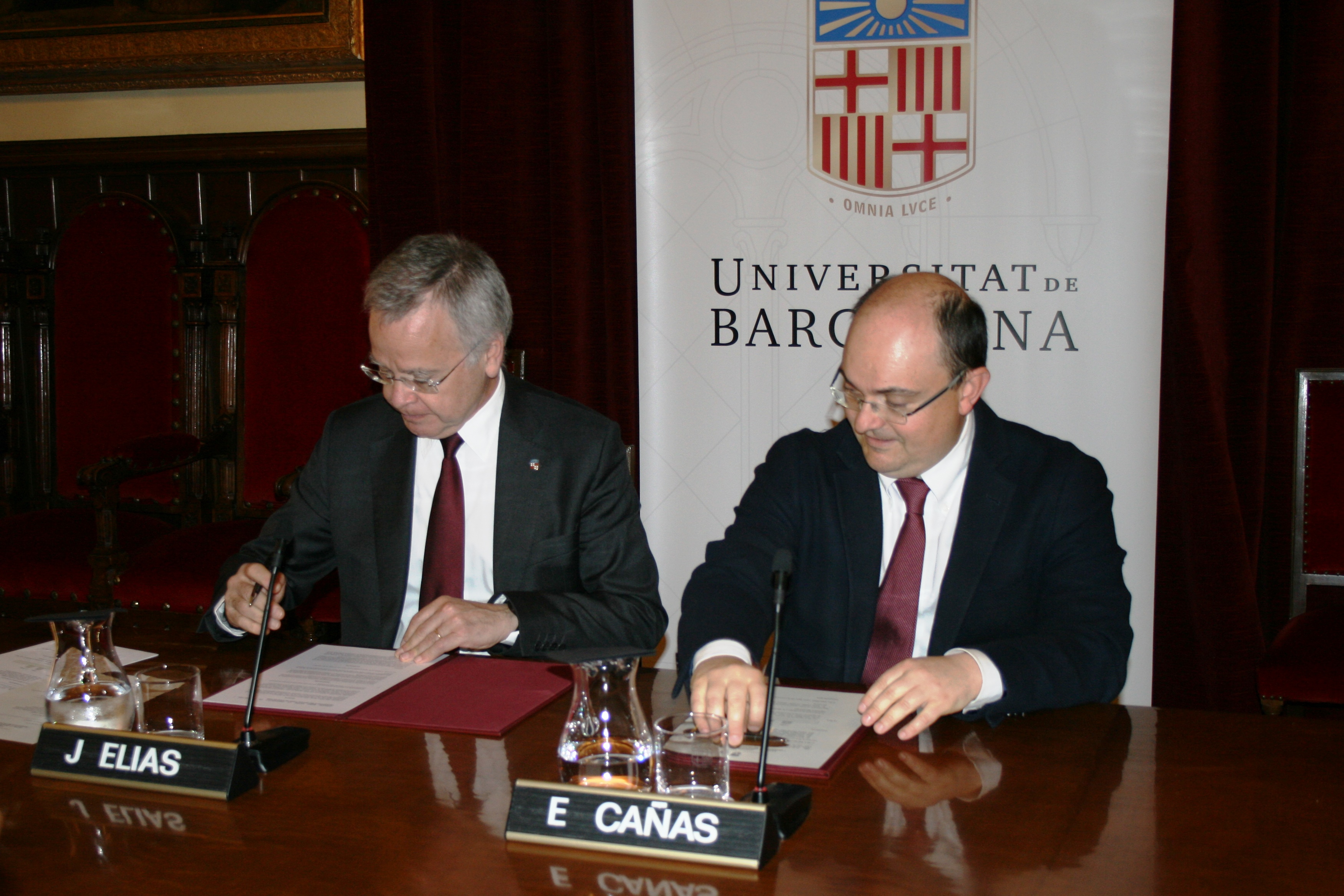 El rector de la UB, Joan Elias, i el conseller delegat de TMB, Enric Cañas / Foto: UB