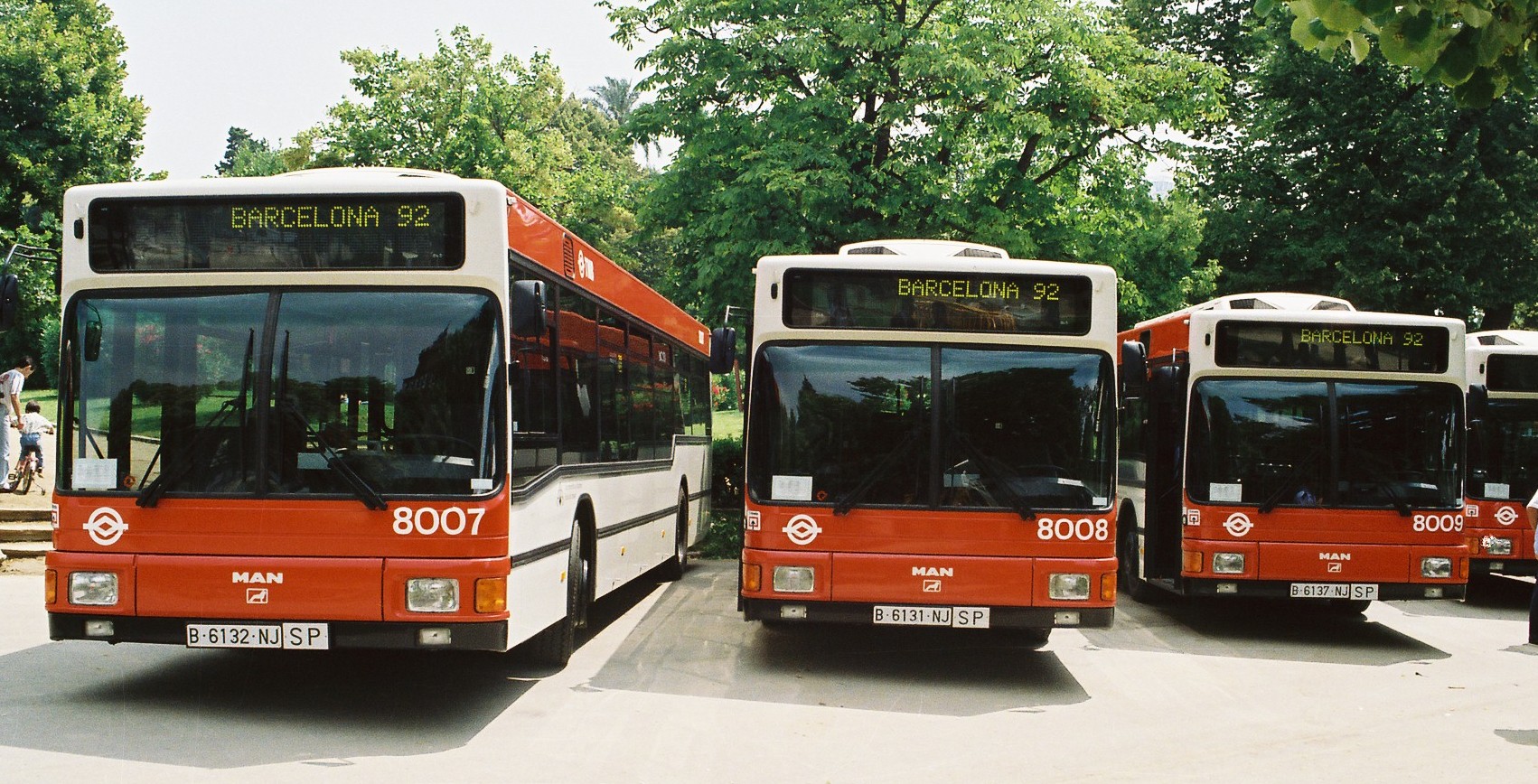 Presentació dels nous autobusos adquirits l'any 1992 / Arxiu TMB