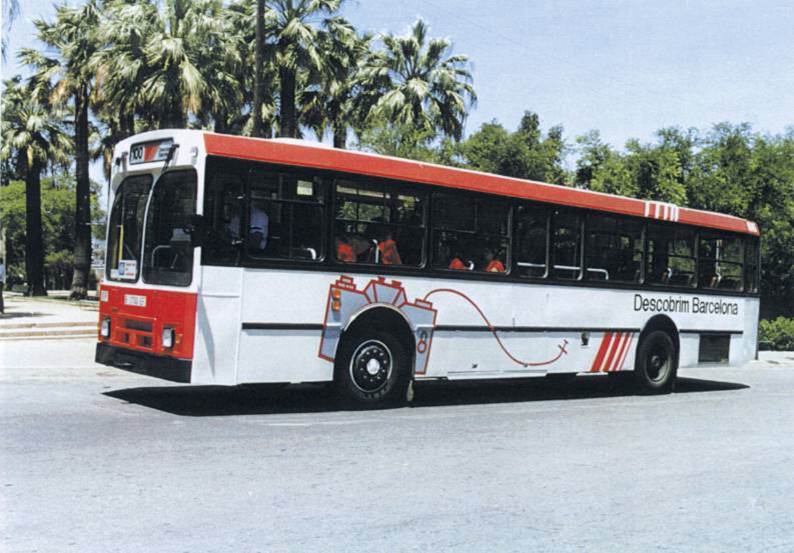 El primer bus turístic de l'any 1987 / Arxiu TMB