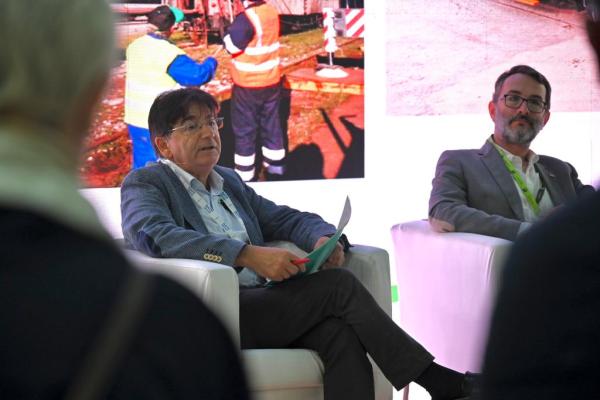 Santi Torres durant la xerrada sobre la conservació del patrimoni històric. /FOTO: PEP HERRERO Santi Torres durant la xerrada sobre la conservació del patrimoni històric. /FOTO: PEP HERRERO