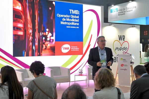El conseller delegat de TMB, Gerardo Lertxundi, durant la seva presentació. /FOTO: PEP HERRERO (TMB) El conseller delegat de TMB, Gerardo Lertxundi, durant la seva presentació. /FOTO: PEP HERRERO (TMB)