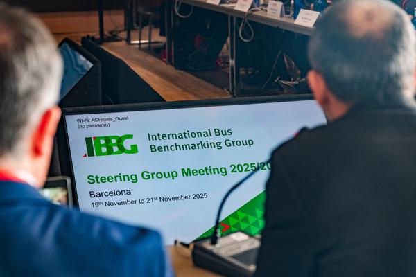 Reunió del grup IBBG / Foto:  Pep Herrero (TMB)