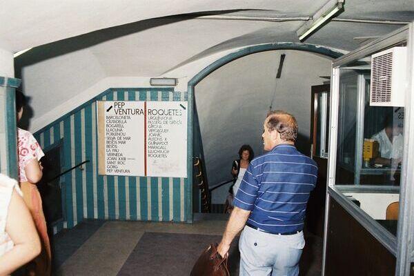 Informació direccional a Jaume I (L4), 1983 / Foto: Arxiu TMB (Autor: Canet)