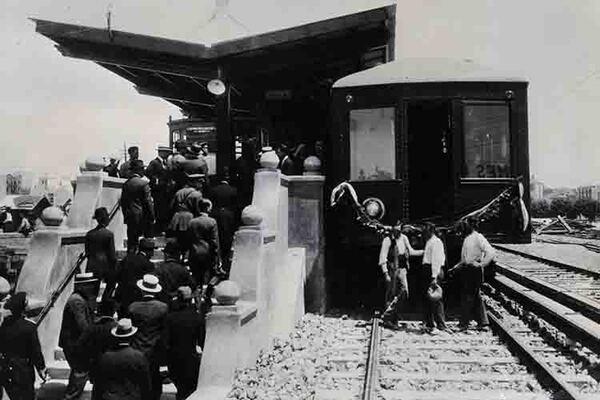 Inauguració del Metro Transversal a l’estació de Bordeta, 10 de juny de 1926. Autor desconegut. Font: Arxiu Fundació TMB