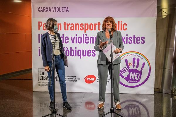 La presidenta de TMB, Laia Bonet, amb l'alcaldessa de Santa Coloma, Núria Parlon, intervenint a la presentació dels agents violeta / Foto: Pep Herrero (TMB)