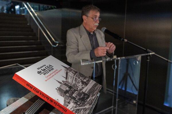 Intervenció d'Albert Gonzàlez en la presentació del seu llibre / Foto: Miguel Ángel Cuartero (TMB)