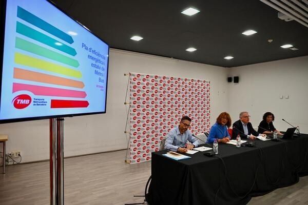 Roda de premsa de la presentació del Pla d'Estalvi energàtic. /Foto: M.A. CUARTERO (TMB)