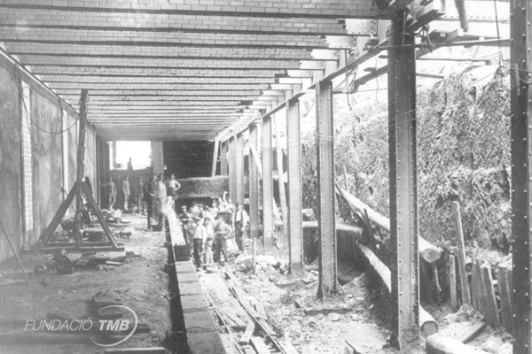 Obres de construcció de l'estació Liceu / Foto Brangulí (Arxiu Fundació TMB)