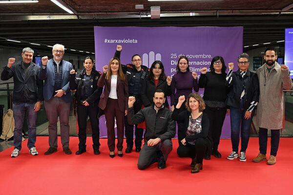 Foto de grup de l'acte / Foto: Miguel Ángel Cuartero