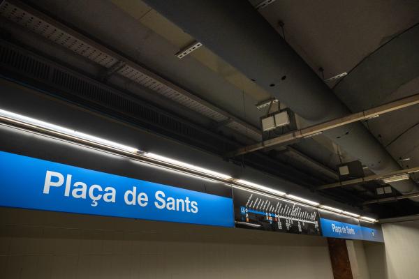 Plaça de Sants L5 /Foto: TMB
