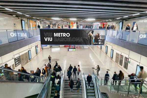 La pantalla de gran format de Global al vestíbul d'Universitat L2 / Foto: Global