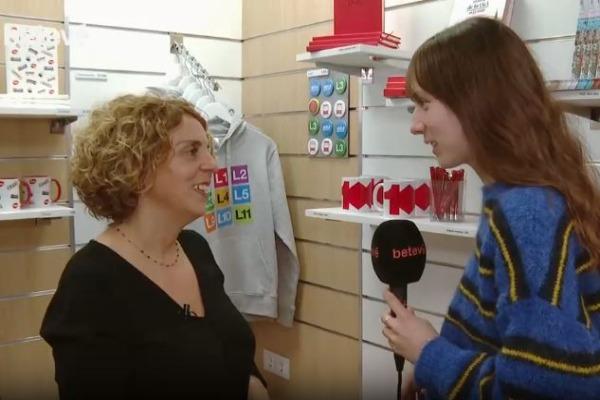 Un moment de l'entrevista a Carole Rodríguez / Frame: betevé Un moment de l'entrevista a Carole Rodríguez / Frame: betevé