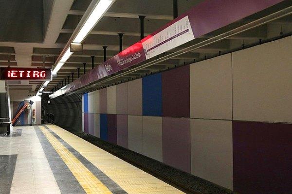 Nova estació de metro Retiro de la línea E, abans de la inauguració / Foto: FabriF298 a Wikimedia Commons