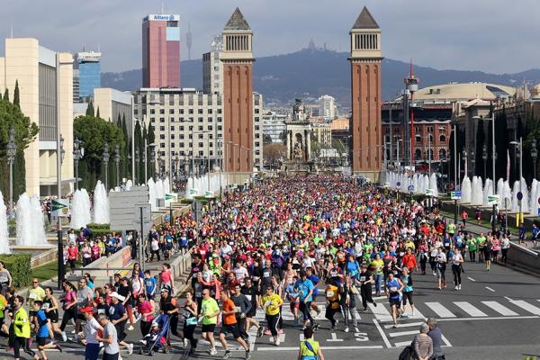 La cursa és una de les més multitudinàries d'Europa / Foto: Web Cursa El Corte Inglés 