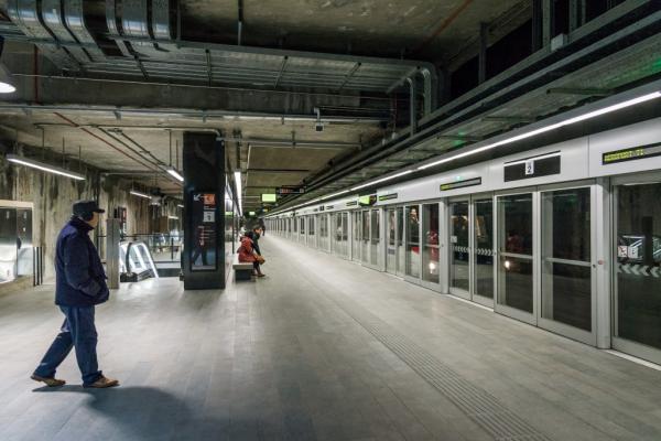 Una imatge de l'andana de l'estació Europa Fira / Foto: Pep Herrero