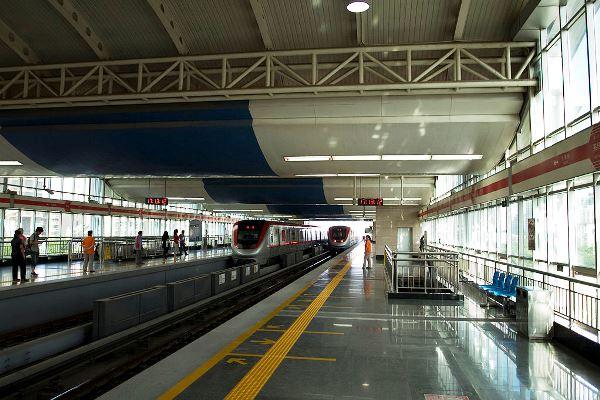 La línia Batong és una de les extensions que han fet del metro de Pequín el més llarg del món / Foto: Yaroslav Blanter a Wikiwand