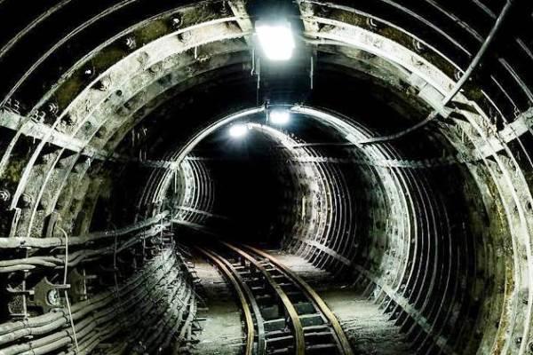 El ferrocarril de l'antic servei postal subterrani de Londres ara es pot visitar de forma virtual / Foto: Miles Willis a Time Out