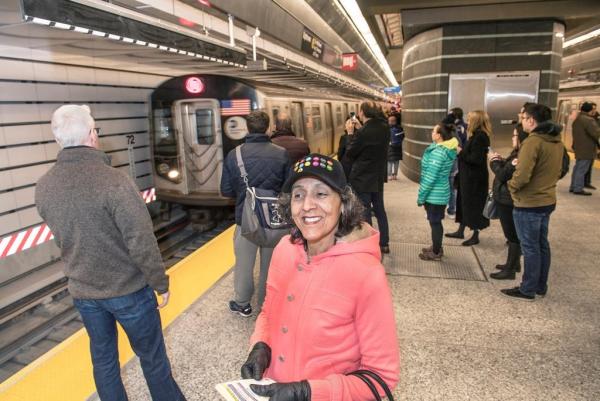 Primers viatgers del metro de la Segona Avinguda, l'1 de gener / Foto: Metropolitan Transportation Authority - Patrick Cashin