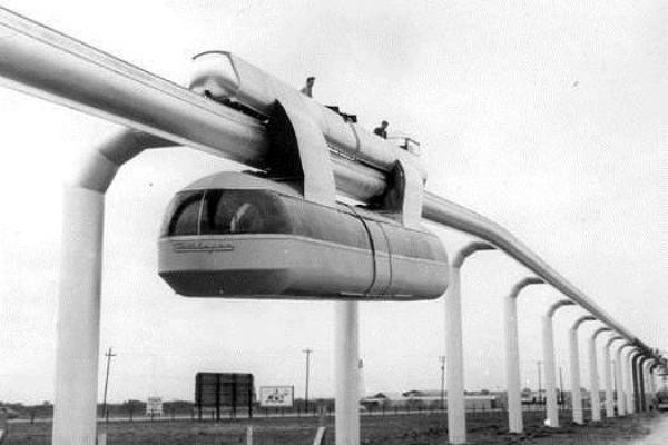 L'Skyway construït a Houston, als EUA, el 1956