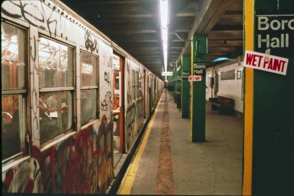 Una de les 50 imatges del metro de Nova York dels anys 80