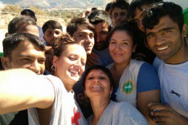 Grups de cooperants de #SOSRefugiats del #CLÍNIC i @SJDbarcelona_ca / Foto: Hospital Clínic