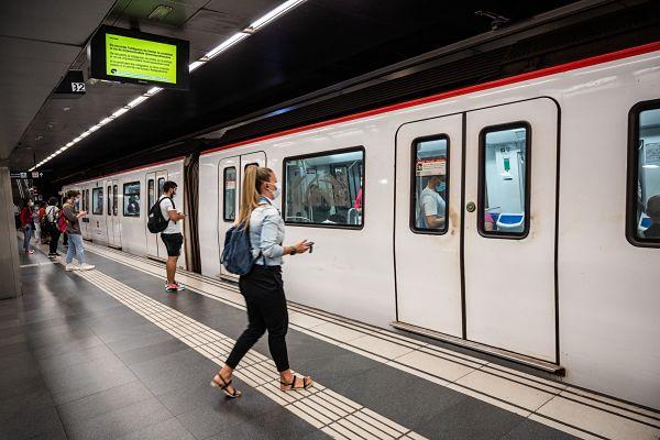 Una andana del metro de Barcelona en temps de Covid-19 / Foto: Pep Herrero (TMB)