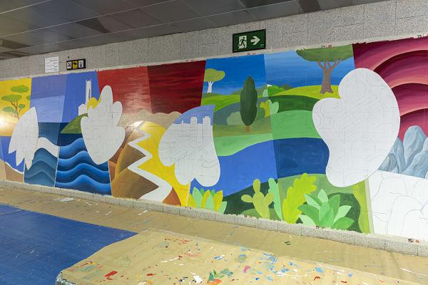Detalls del mural de Philip Stanton al metro, abans de ser finalitzat / Foto: Miguel Ángel Cuartero (TMB)