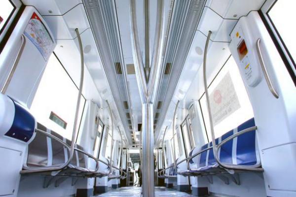 Disposició de les sortides de ventilació en un tren de la sèrie 9000 del metro de Barcelona / Foto: Arxiu TMB