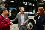 Presentació de la línia X2 a la plaça Pau Casals del Prat de Llobregat. /Foto: Pep Herrero (TMB)