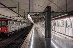 Un tren de la sèrie 4000 a l'estació de Torres i Bages L1 / Foto: TMB