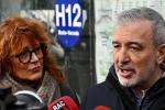 L'alcalde de Barcelona, Jaume Collboni, acompanyat de la presidenta de TMB, Laia Bonet, en un moment de la roda de premsa de presentació dels reforços de l'H12 / Foto: Pep Herrero (TMB)