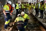 Operaris treballant en l'obra de l'L1 a Mercat Nou / Foto: Pep Herrero (TMB)