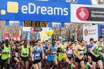 Els corredors passaran per llocs emblemàtics de Barcelona / Foto: Web de la Mitja Marató