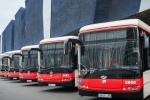 Autobusos híbrids en la presentació d'avui al Fòrum / Foto: Pep Herrero (TMB)