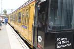 El tren 4000 vinilat estacionat a Bordeta abans de fer el primer viatge / Foto: Miguel Ángel Cuartero