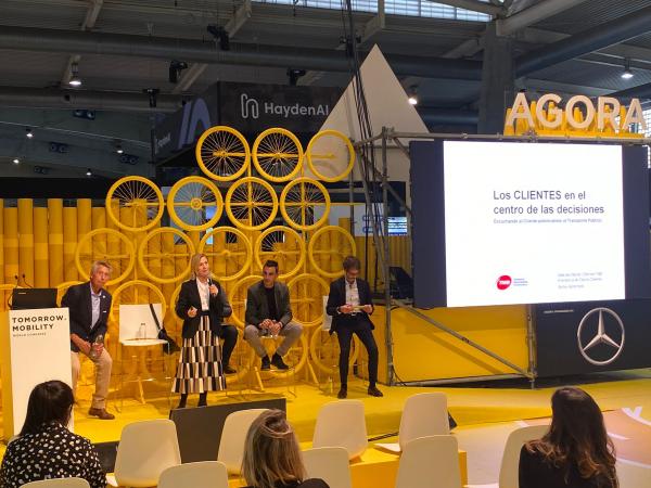 Mirka Borachok durant la seva xerrada. /Foto: TMB