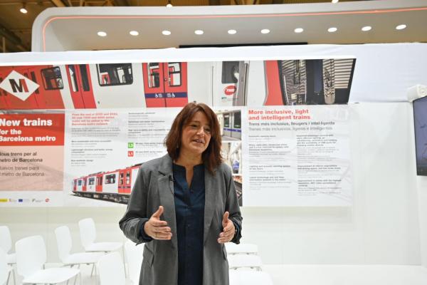 La presidenta Laia Bonet donant la benvinguda al congrés. /Foto: PEP HERRERO (TMB)