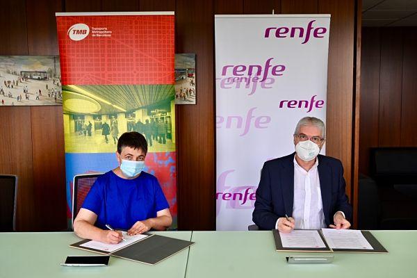 Rosa Alarcón i Isaías Táboas en la firma de l'acord / Foto: Pep Herrero (TMB)