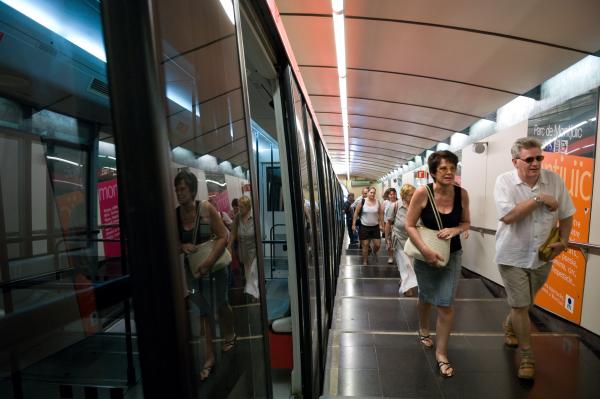Vista general de l'estació Parc de Montjuïc del funicular de Montjuïc de TMB