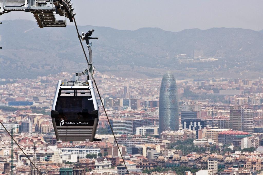 El telefèric de Montjuïc ofereix unes vistes úniques de la ciutat / Foto: Pep Herrero (TMB)